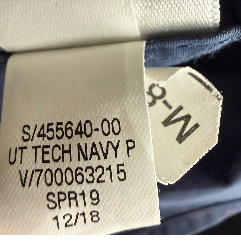 Banana Republic Button Down‎ Shirt M Navy Blue Untucked Slim Fit Tech Stretch